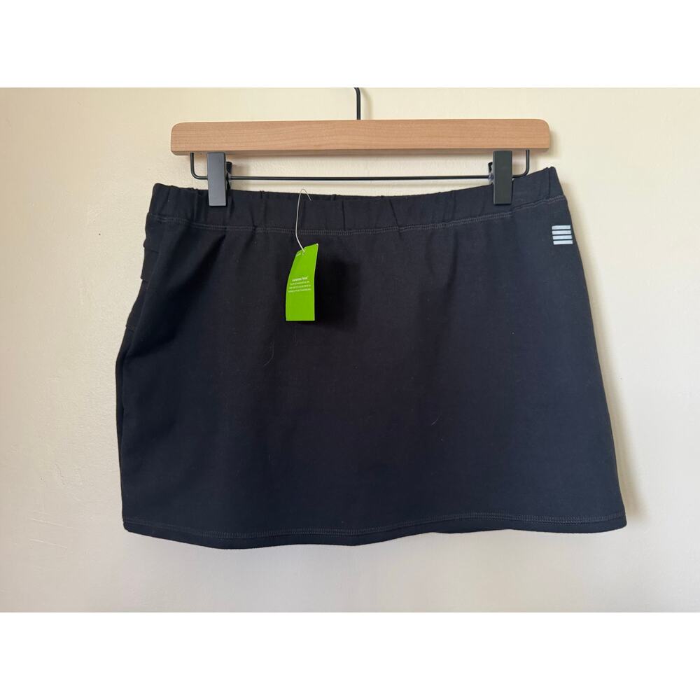 NWT Lands End Black Active Skort L Stretch Athletic Skirt Zip Pocket
